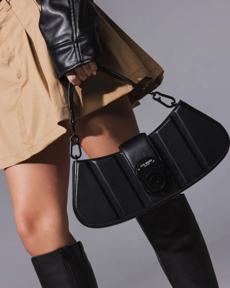 Btwyla Shoulder Bag Black/Black- Hover Image