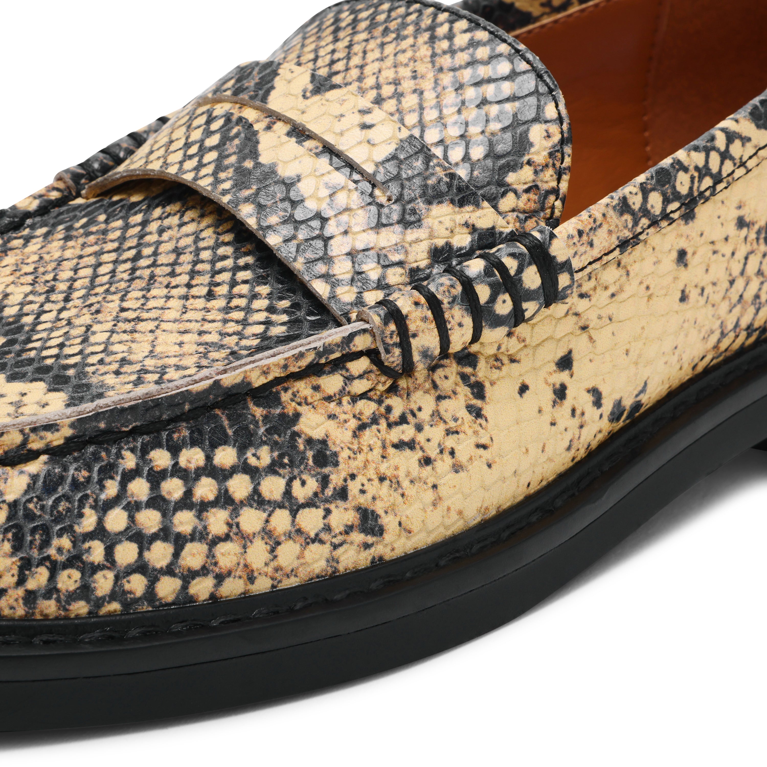 Adison Flat Shoe SNAKE